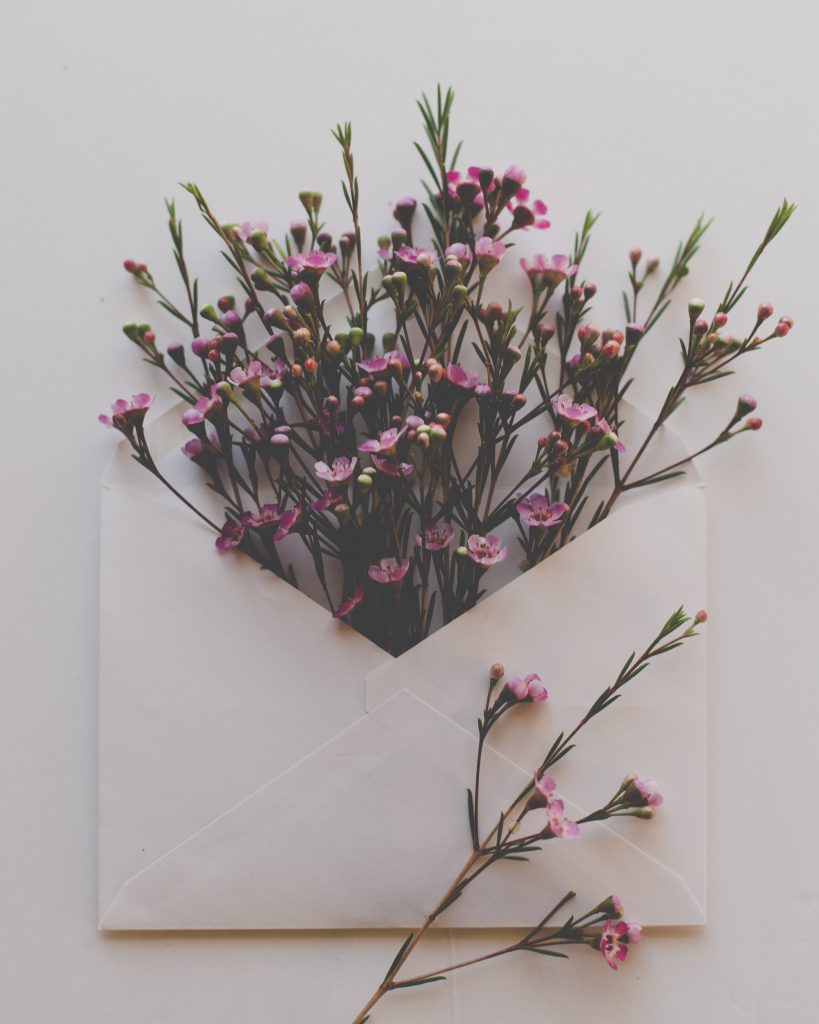 sixteen-miles-out-TiIvuqNnT4Y-unsplash (1)